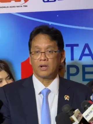 S&P Pertahankan Peringkat Indonesia, Menkeu Purbaya: Saatnya Beli Saham dan Jual Dolar