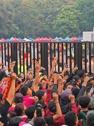 Persija Taklukkan Persib 2-1, Mamut Jadi Pahlawan di Menit 90+5, Jakmania Bergemuruh di GBK