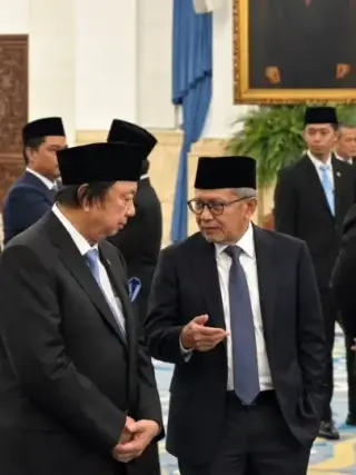 Dari Pengkritik ke Penasihat, Rocky Gerung Resmi Dilantik Jadi Anggota Wantimpres