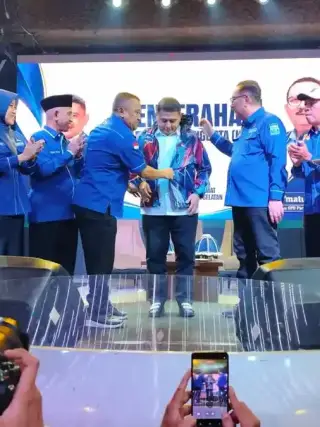 Appi Resmi ke Demokrat, Bursa Kepemimpinan Demokrat Sulsel Masih Dinamis