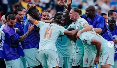 Prancis ke Semifinal, Mbappe Cetak Rekor 20 Gol dan Gagal Penalti dalam Satu Laga!