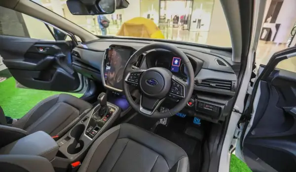 Suasana peresmian varian edisi khusus Subaru Crosstrek 50 Years All-Wheel Drive Edition di Senayan City, Jakarta, Rabu (18/10). Foto: Aditia Noviansyah/kumparan