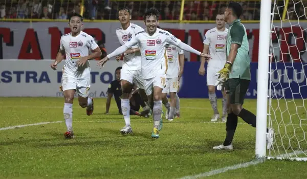 Selebrasi Gol Witan Sulaeman ke Gawang PSM Makassar (ligaindonesiabaru.com)