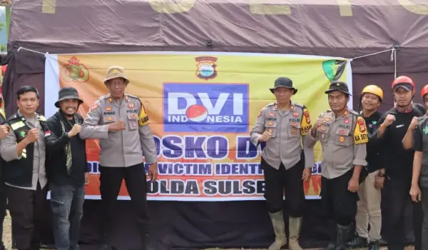 Korban Longsor di Luwu Bertambah Menjadi 5 Orang, Personel Polri Terus Lakukan Evakuasi