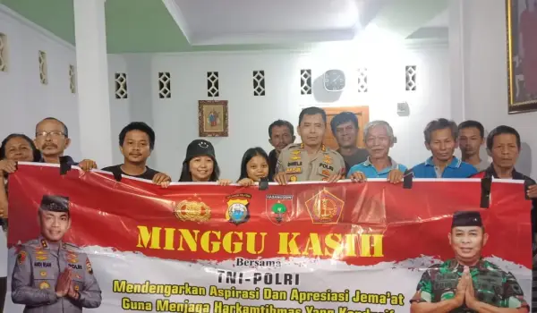 Polda Sulsel Gelar Minggu Kasih di Dusun Kendenan Makale, Tana Toraja (dok. Polda Sulsel)