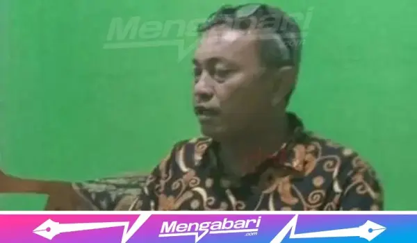 Bonar Johnson, S.Pd (Kepala Sekolah SMAS Yusha Jakarta)