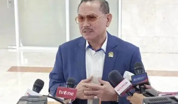 Anggota DPR RI Fraksi Partai Demokrat, Irjen Pol (Purn) Drs Frederik Kalalembang