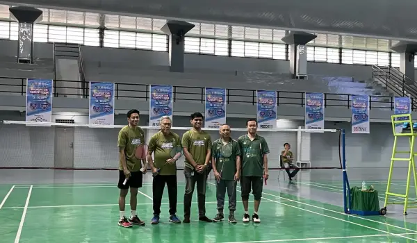 Universitas Muslim Indonesia (UMI) Makassar menggelar Badminton Competition antar internal UMI, Mitra Perbankan serta guru sekolah SMA se-Sulsel.