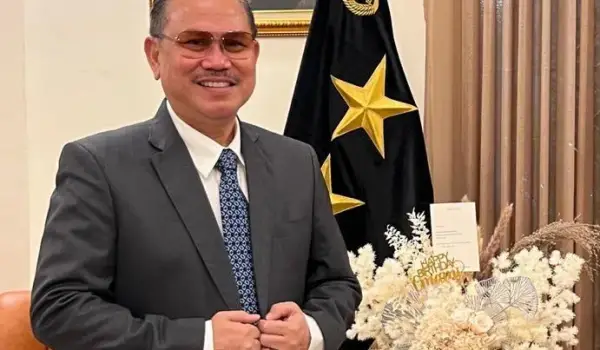 Anggota DPR RI Partai Demokrat, Irjen Pol (P) Drs Frederik Kalalembang