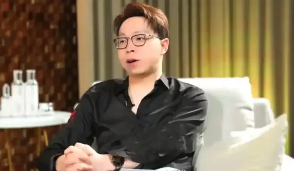 Tersangka, Dokter Richard Lee.