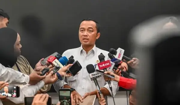 Mensesneg, Prasetyo Hadi.