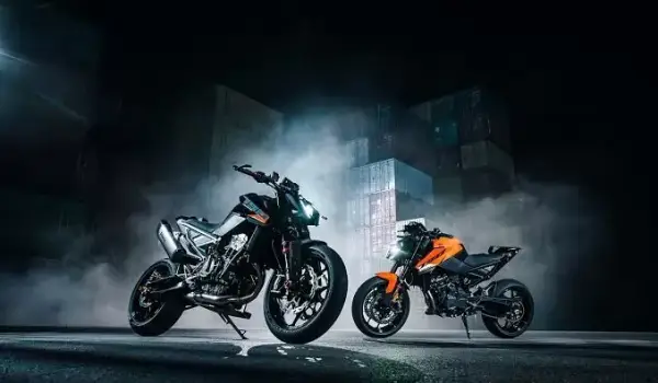KTM 790 Duke 2027.