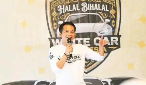 Bupati Purwakarta Saepul Bahri Binzein.