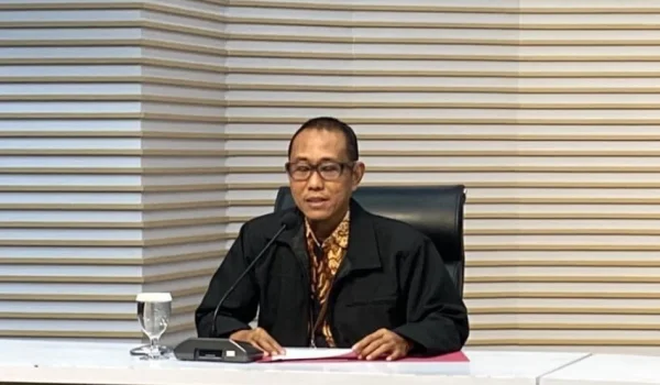 Plh Direktur Penyidikan KPK, Ahmad Taufik Husein mengatakan, Menhut Raja Juli Antoni semestinya melaporkan dugaan gratifikasi. Foto/SIndoNews