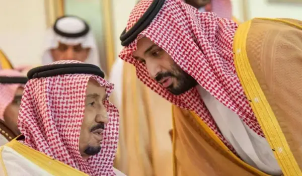 Raja Salman dan Putra Mahkota Mohammed bin Salman dari Kerajaan Arab Saudi sampaikan belasungkawa meski tak hadiri prosesi pemakaman mantan Pemimpin Tertinggi Iran Ayatollah Ali Khamenei. Foto/SPA/dpa