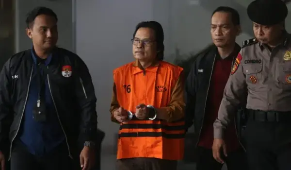 Mantan Sekjen Ma'ruf Cahyono Diduga Raup Rp37,8 M Lewat Skema 'Uang Assalamualaikum'