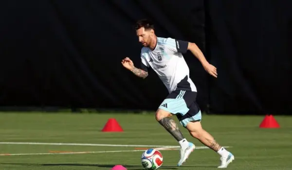 Second Striker Timnas Argentina, Lionel Messi .