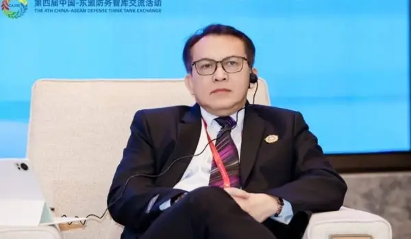 Anak Agung Banyu Perwita, Anggota South China Sea Council.
