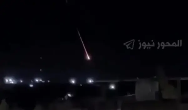 Rudal Iran menyerang target militer AS di Yordania.