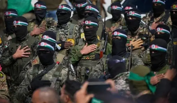 Pejuang Hamas berada di Jalur Gaza.