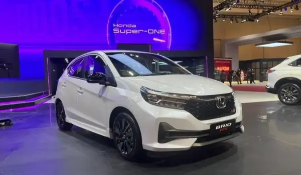 Honda Brio, Honda Jakarta Center.