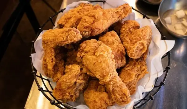 Ayam Goreng Indonesia Terbaik, Kalahkan AS dan Eropa di Daftar 47 Hidangan Terlezat Dunia