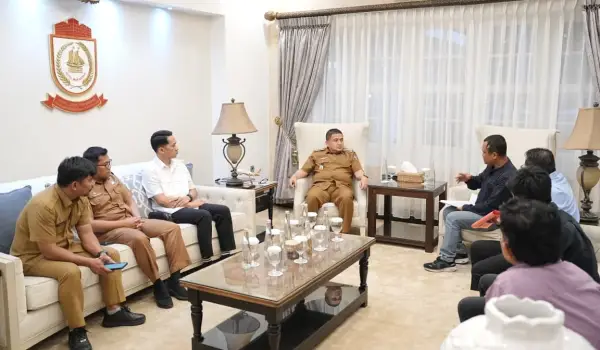 Walikota Makassar menerima audiensi Tim dari Makassar Biennale