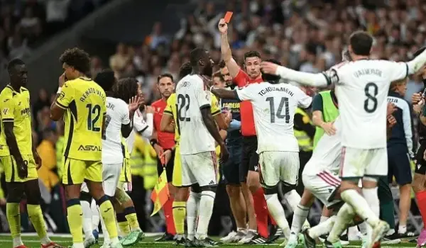 Dramatis, Real Madrid Menang 1-0 atas Villarreal Meski Bermain 10 Orang