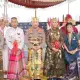 Kapolri Dianugerahi Gelar Karaeng dan Pusaka Supakala dari Dewan Adat Sulsel