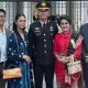 Bangga, Anak Bungsu Frederik Kalalembang Dilantik Menjadi Perwira PolriÂ OlehÂ Presiden
