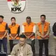 "OTT KPK di Sulawesi Tenggara: Bupati Abdul Azis dan 4 Pihak Terkait Jadi Tersangka"