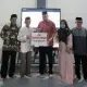 Yayasan Pondok Nurul Assafa Takalar Berikan Hadiah Umroh kepada Pimpinan Pondok Pesantren