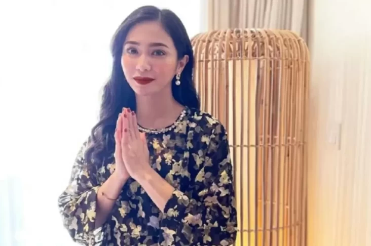 Bunga Zainal Ungkap Detik-Detik Terakhir Sang Ayah Sebelum Meninggal usai Lawan Kanker