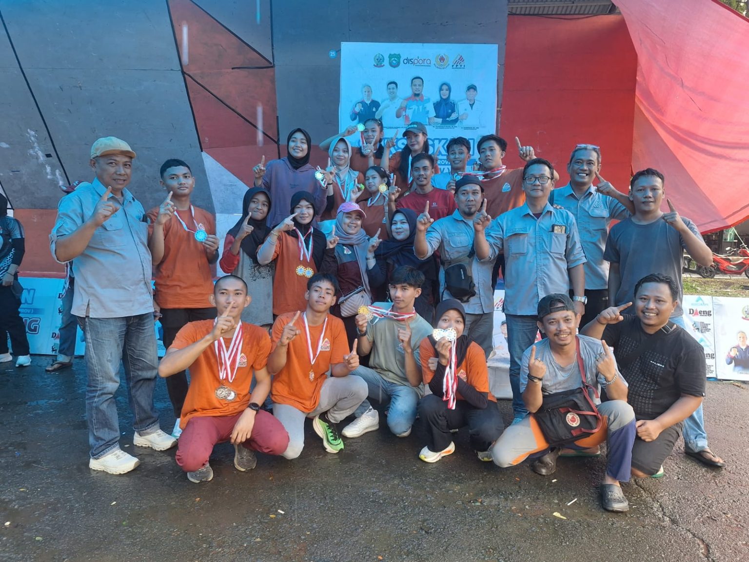 Pangkep Juara Umum Panjat Tebing Porprov, Ungguli Makassar dengan Strategi Tim
