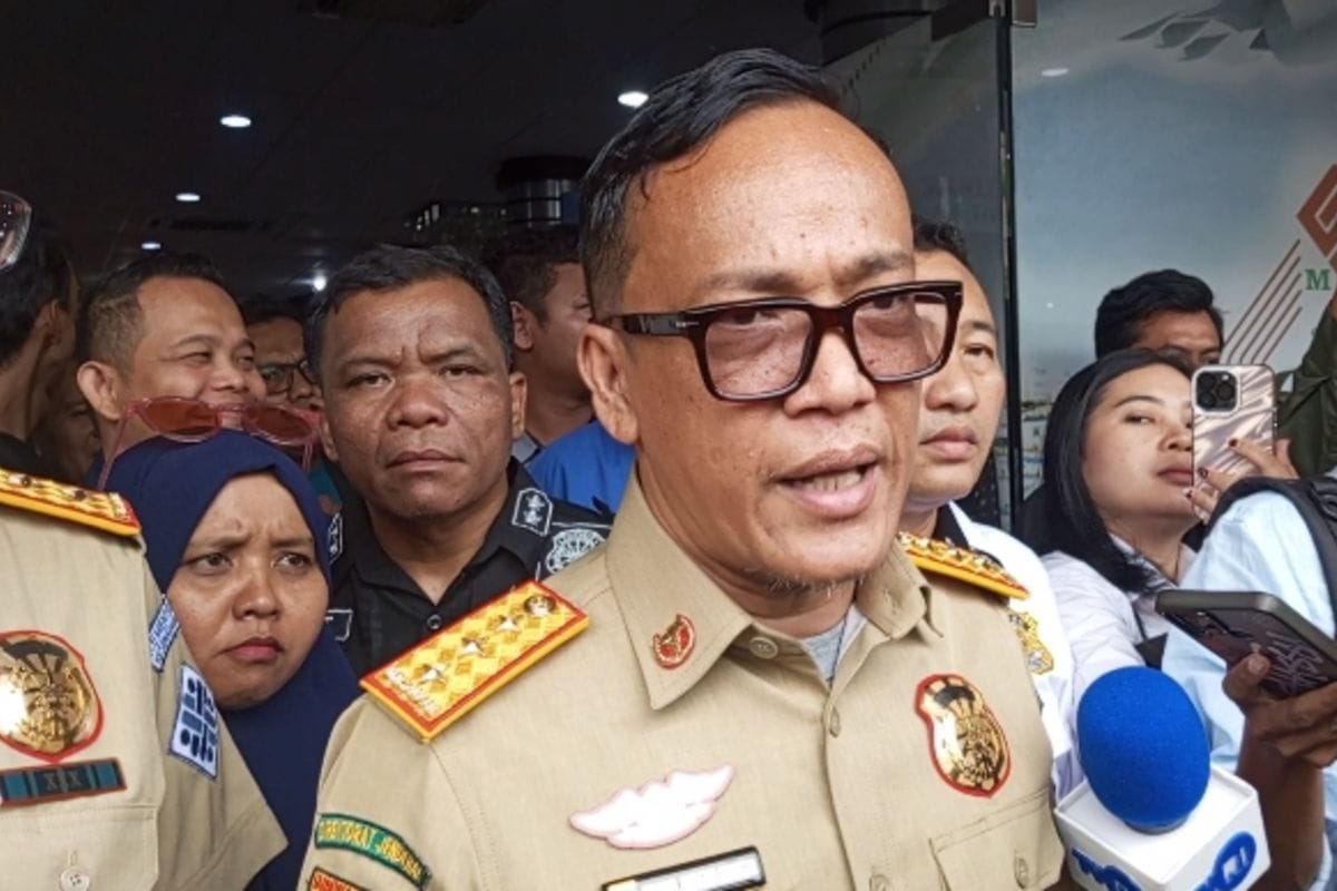 "KPK Tangkap Wamenaker Immanuel Ebenezer dalam OTT Kasus Pemerasan"