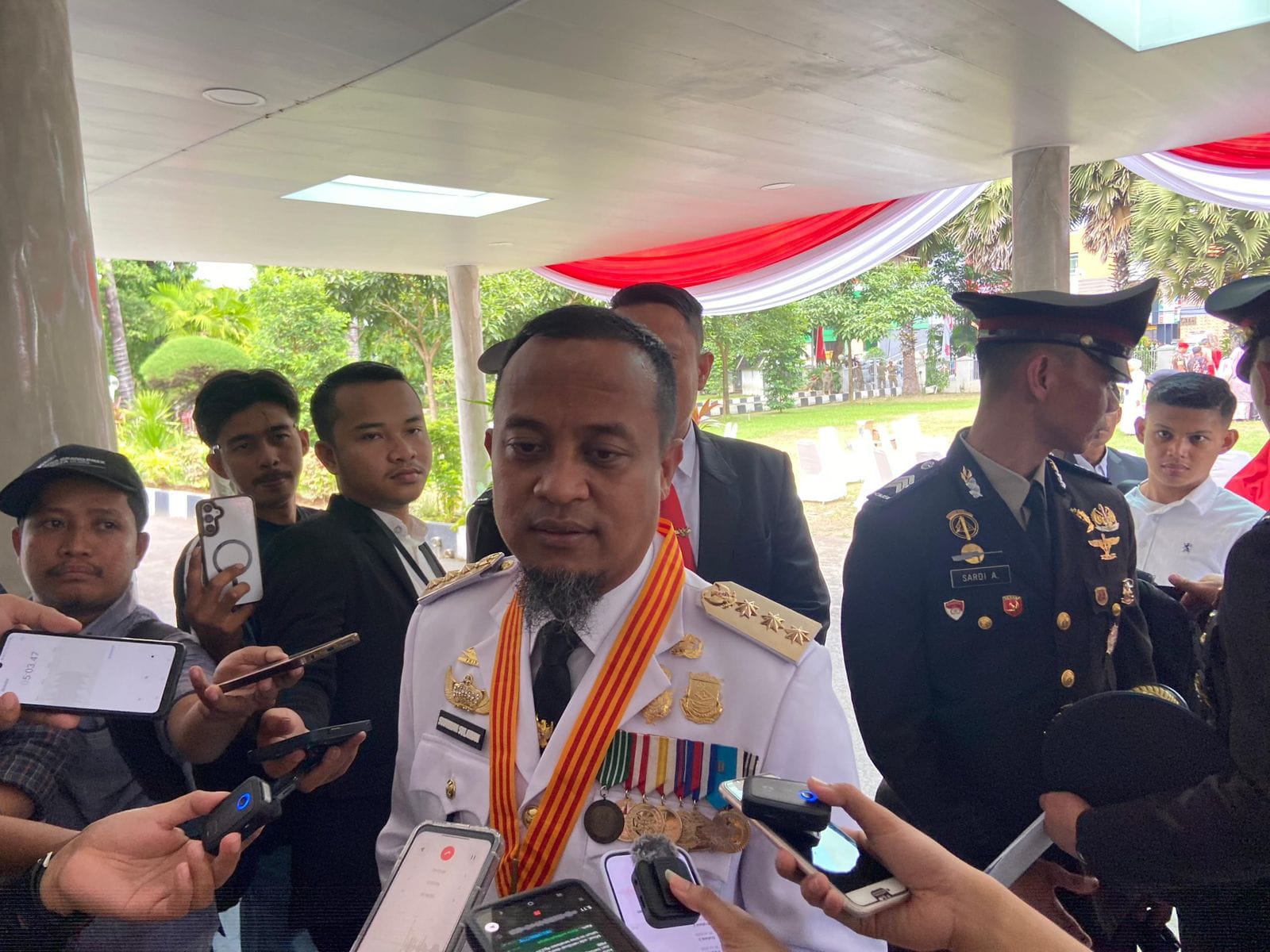 "Andalan Sulsel Peduli Dijalankan, Bantuan Medis untuk Korban Aksi Unjuk Rasa di Bone"