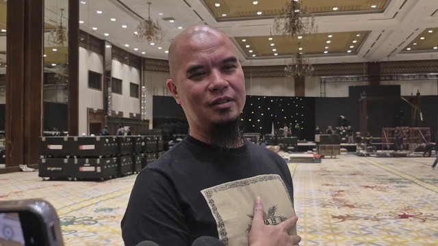 5 Berita Populer: Ahmad Dhani Bela Shafeea; Cast Jinny Oh Jinny Kumpul