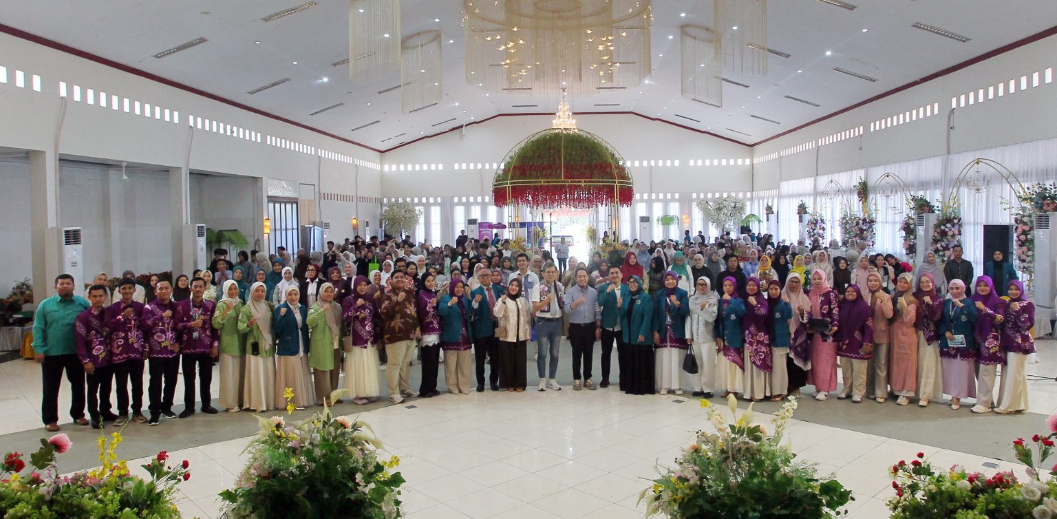 UKJP Palopo Sukses Menggelar Seminar Nasional Kesehatan Reproduksi